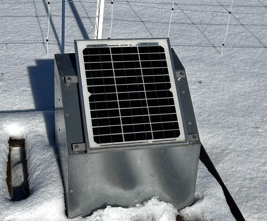 solarbetriebenes Weidezaungerät